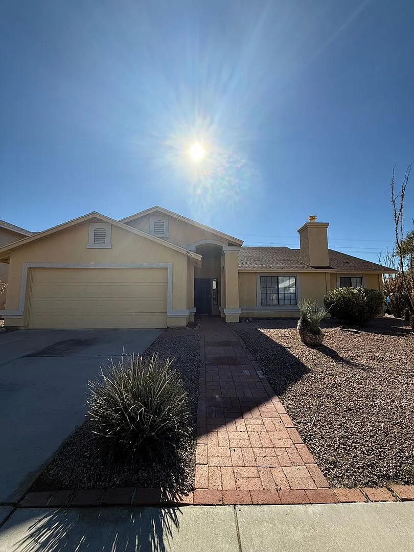 Building Photo - 2791 W Redmond Dr