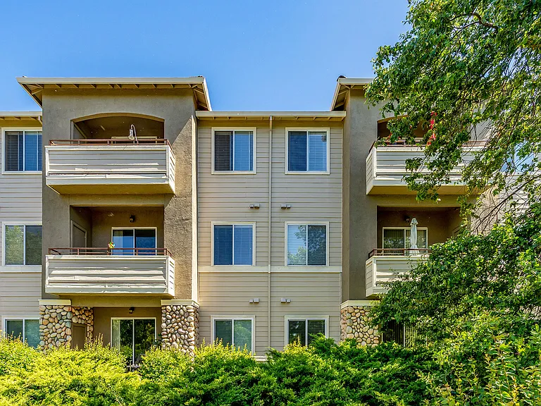 Balcony overlooking wooded views
