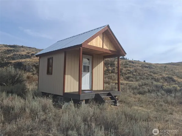0 Paradise Point Rd, Tonasket, WA 98855