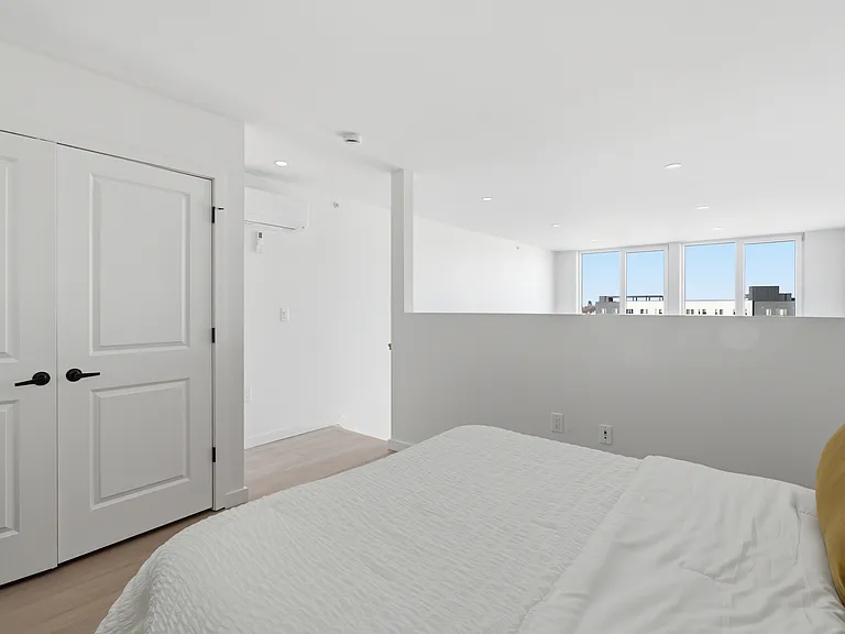 1 Mallory Ave — Photo 29