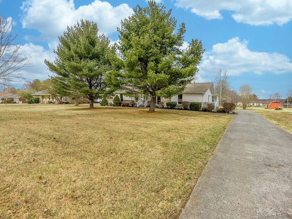 107 Briarwood Dr, Greenbrier, TN 37073 Zillow