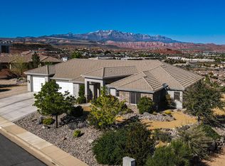 91 S Crest Line Dr, Saint George, UT 84790
