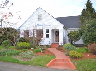 2431 NE Jarrett St, Portland, OR 97211