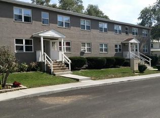 1704 Roberts St APT 4, Winchester, VA 22601