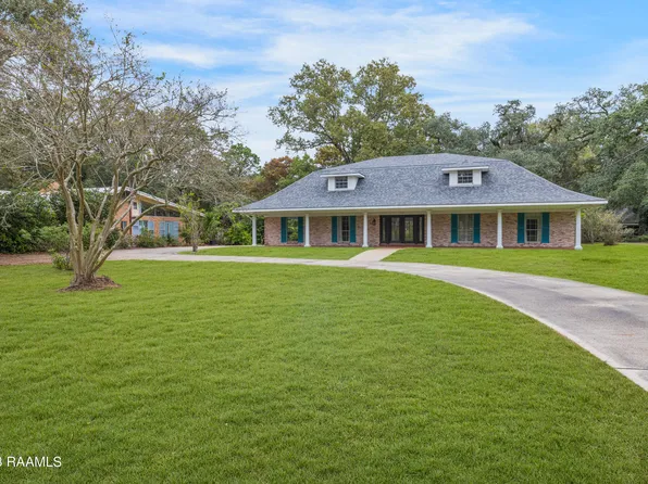 533 Loreauville Rd, New Iberia, LA 70563