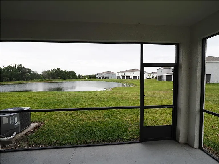 1722 Woodleaf Hammock Ct — Photo 11