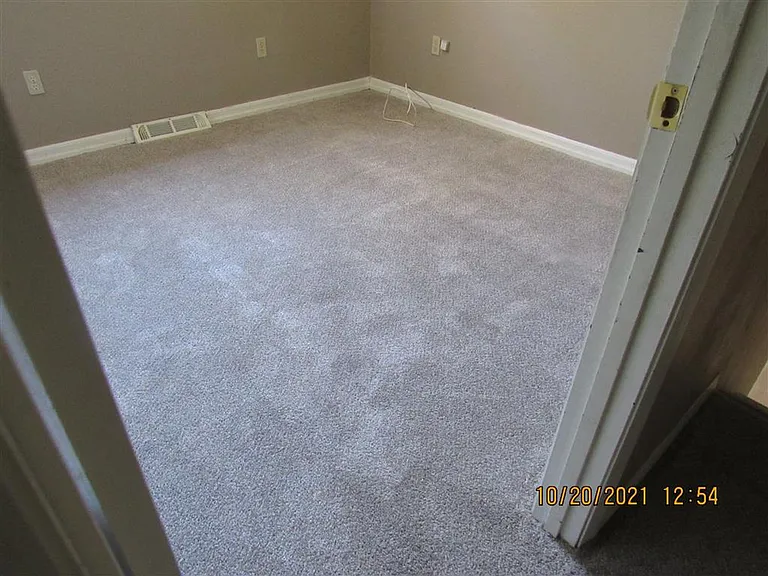 10 Tanbark Dr — Photo 9