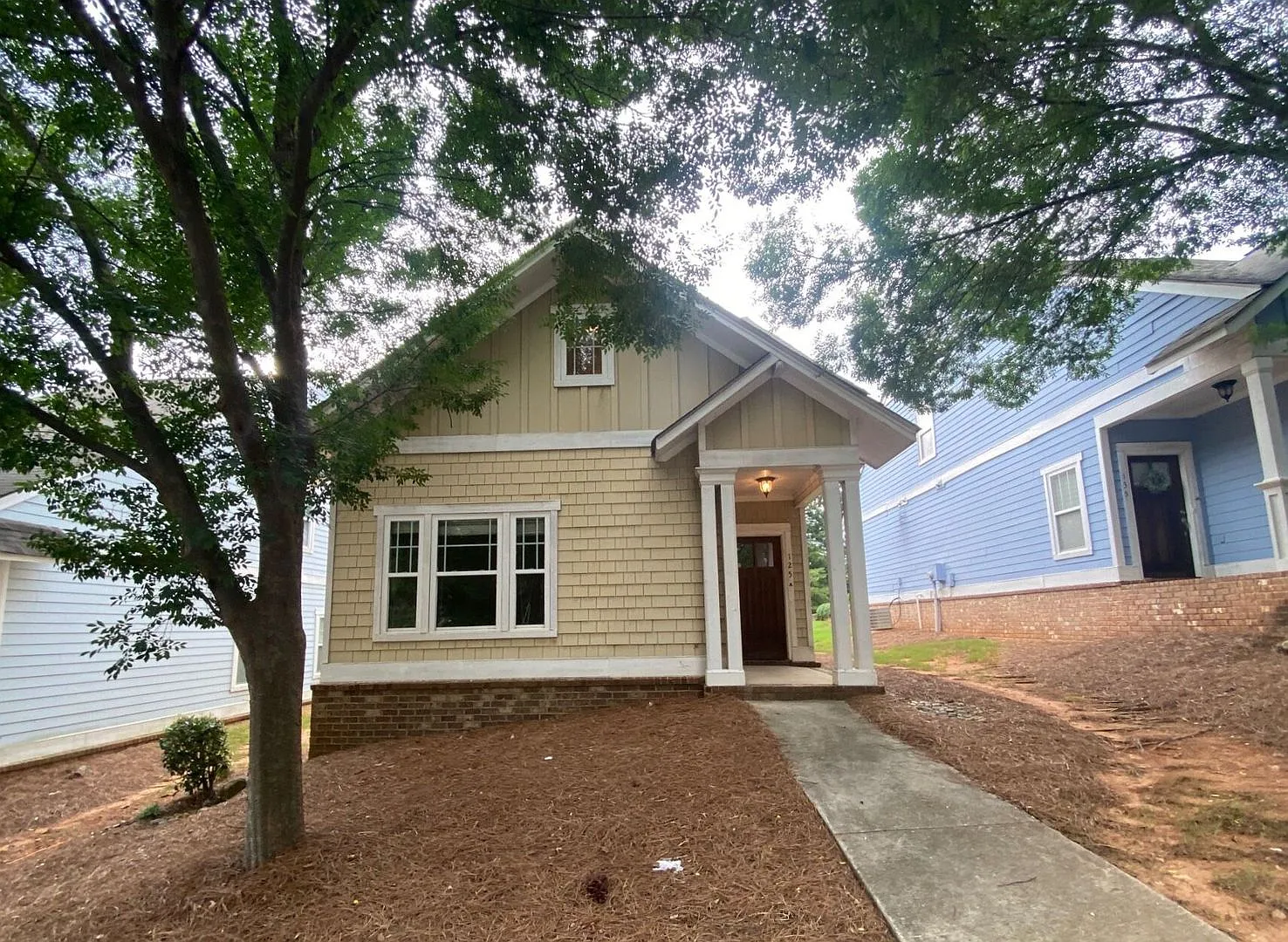Pre-Leasing For August 6th 2027! — Photo 1