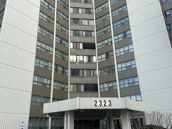 2323 Confederation Pkwy #Penthouse 03, Mississauga, ON L5B 1R6