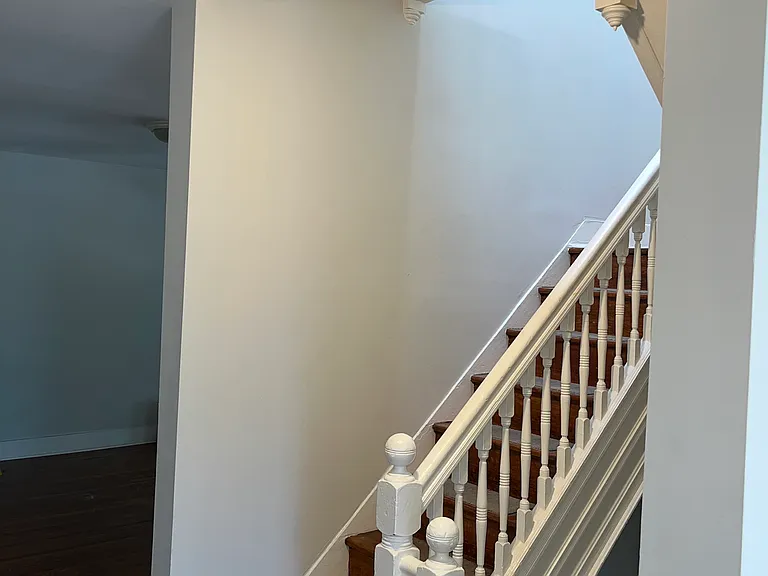 2646 N Charles St — Photo 14
