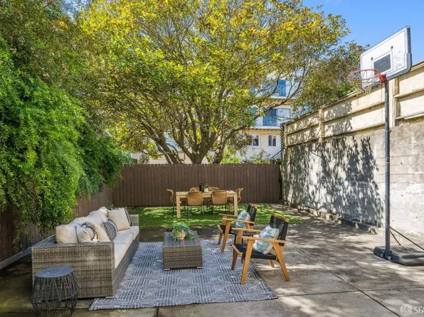 559 37th Ave, San Francisco, CA 94121