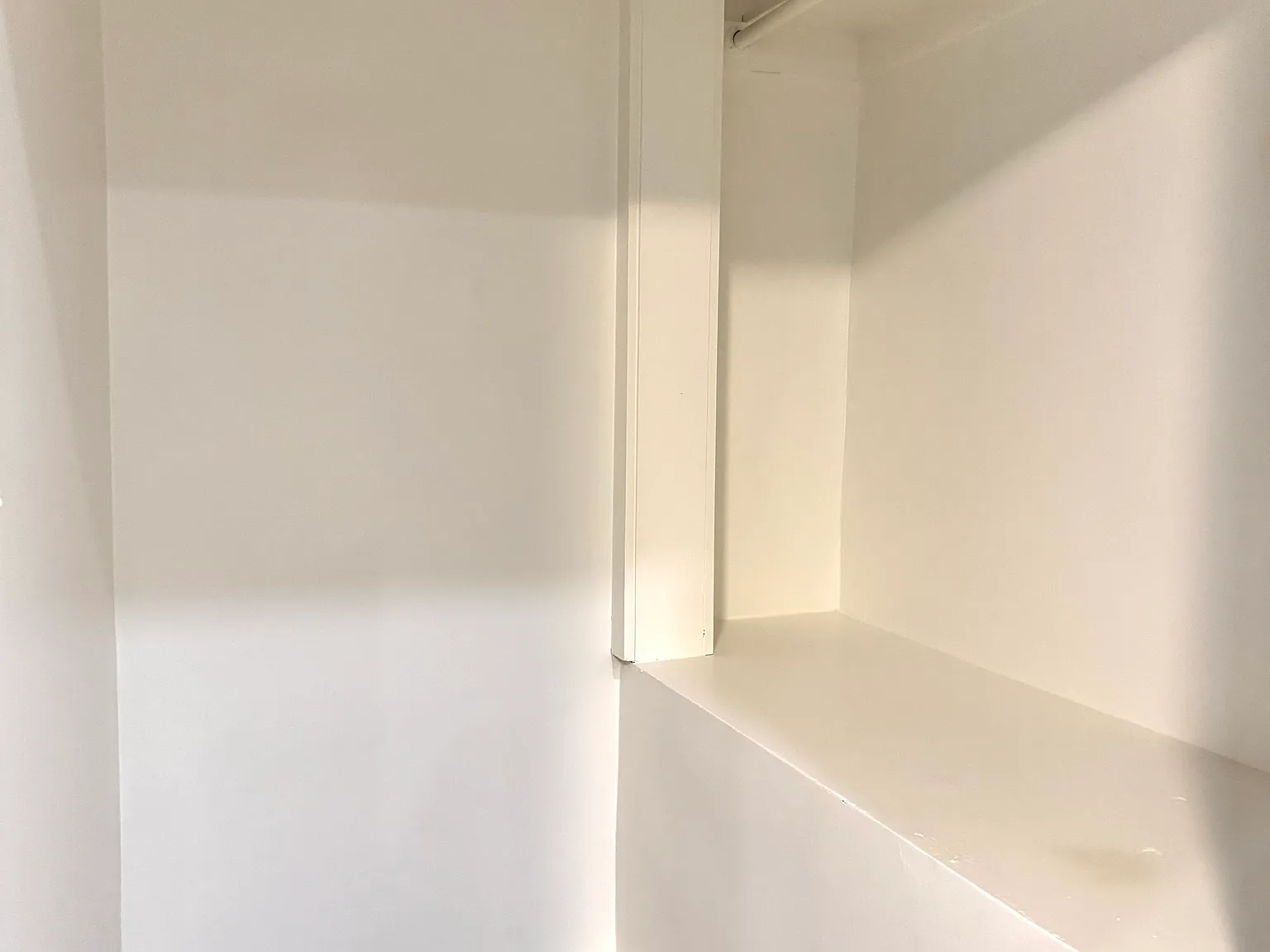 Studio, 600 sqft, $1,739 — Photo 2