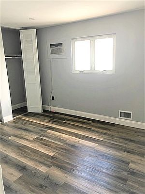 4th image of 362 Melba St #2B