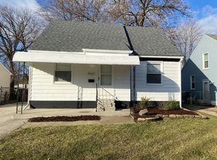 4488 Winifred St, Wayne, MI 48184