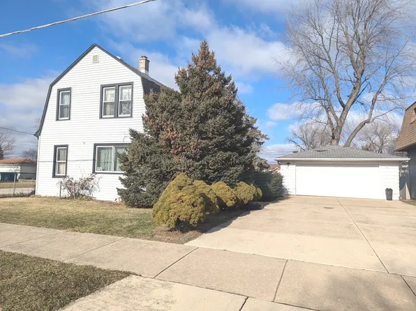 5708 W 84th Pl, Burbank, IL 60459