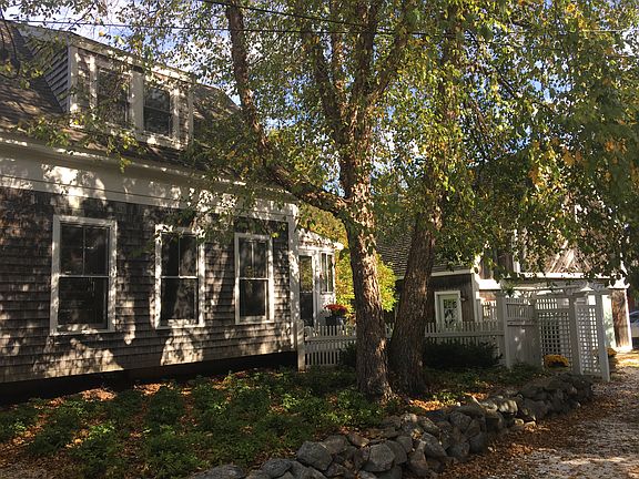 3rd image of 450 West St