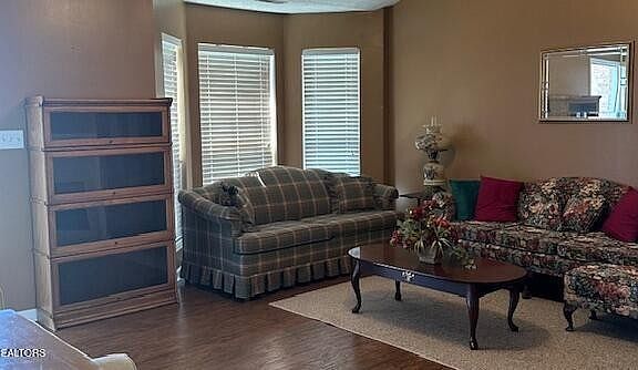 5th image of 1430 Bens View Ct