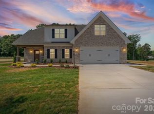 101 Sandpiper Dr #19, Lexington, NC 27295