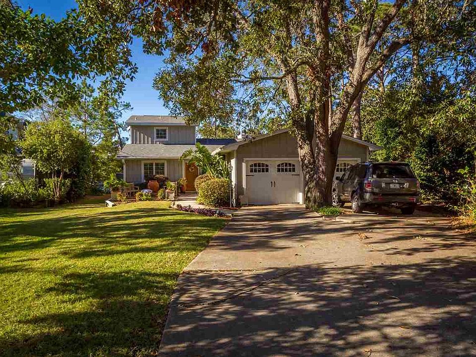 1st image of 4544 Sabine Dr