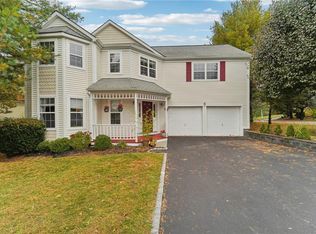46 Edgewood Ln, Briarcliff Manor, NY 10510