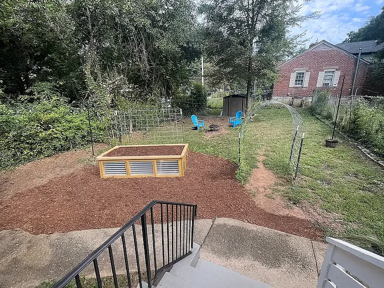 1181 Westview Dr SW — Photo 10