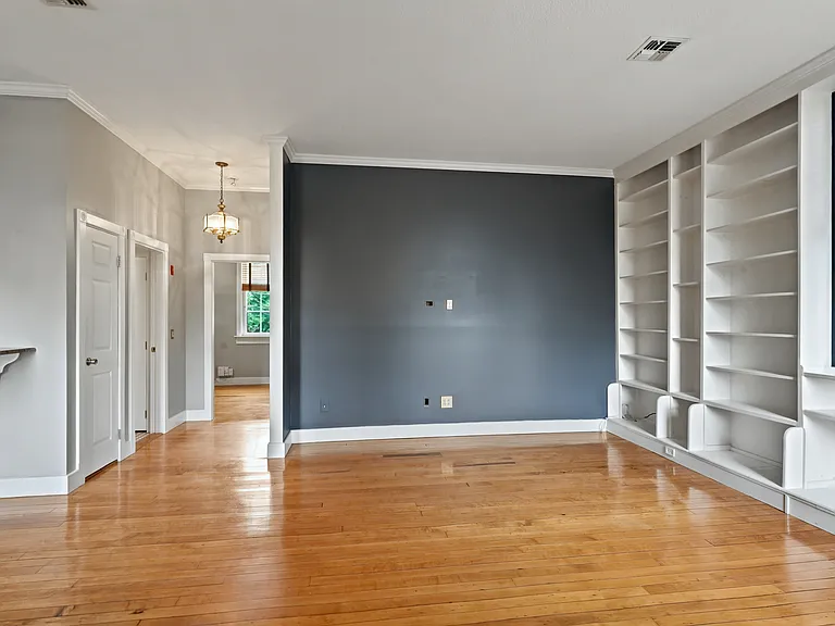 100 Marlborough St #1B — Photo 7