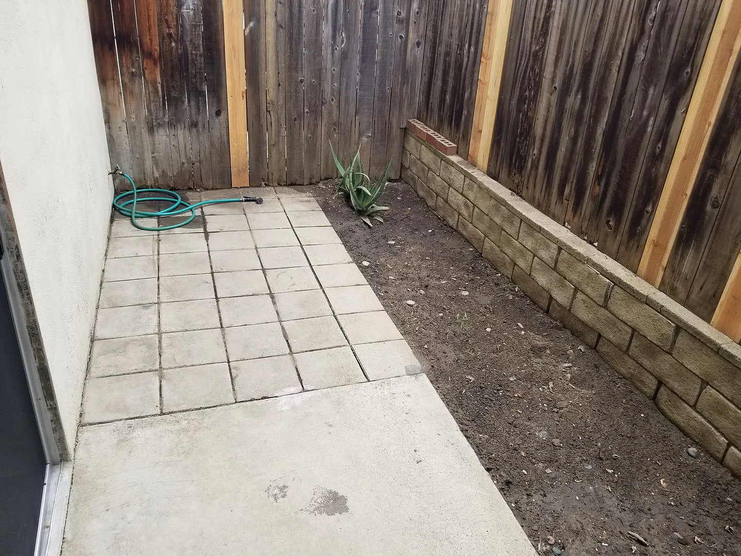 2618 Milton Ave. — Photo 3
