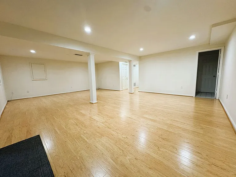 4507 Highland Green Ct — Photo 7