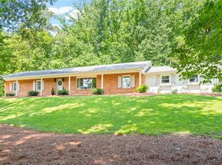 1011 Westmont Dr, Asheboro, NC 27205