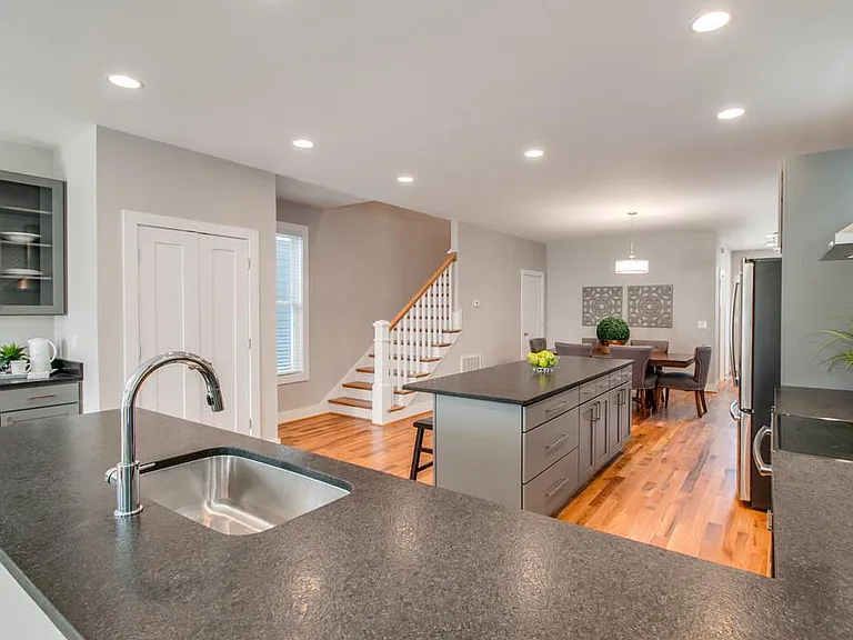 5207 Kentucky Ave #A — Photo 7