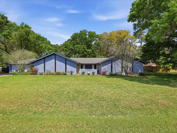 3010 Kelly St, Orange, TX 77630