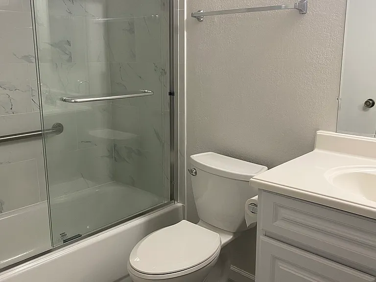 555 Boyes Blvd #B — Photo 12