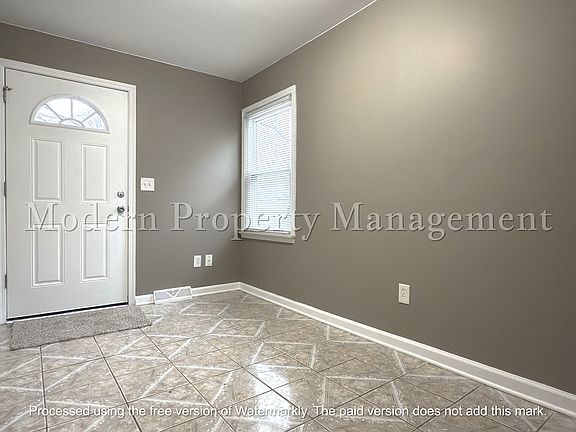3rd image of 6757 Cornell St