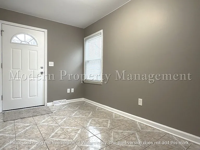 6757 Cornell St — Photo 3