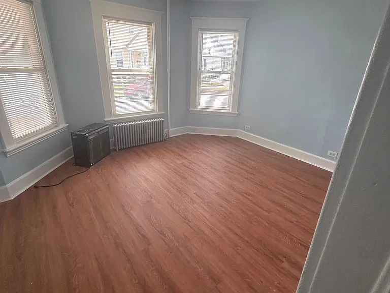 1041 Strong St #1 — Photo 7