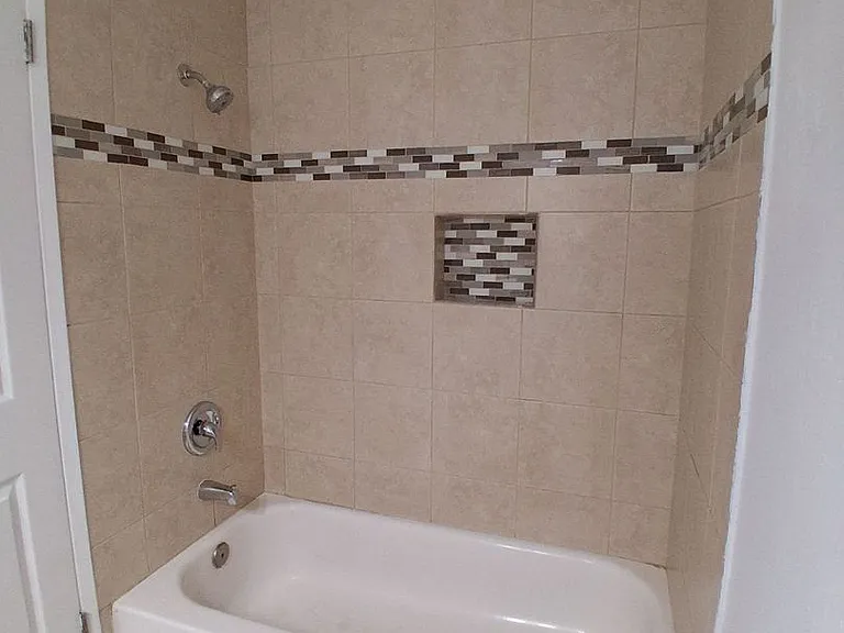 1190 S Winery Ave #222 — Photo 18