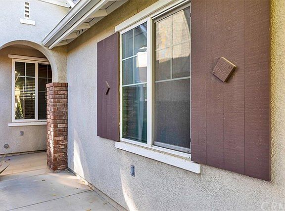 3rd image of 35772 Crickhowell Ave