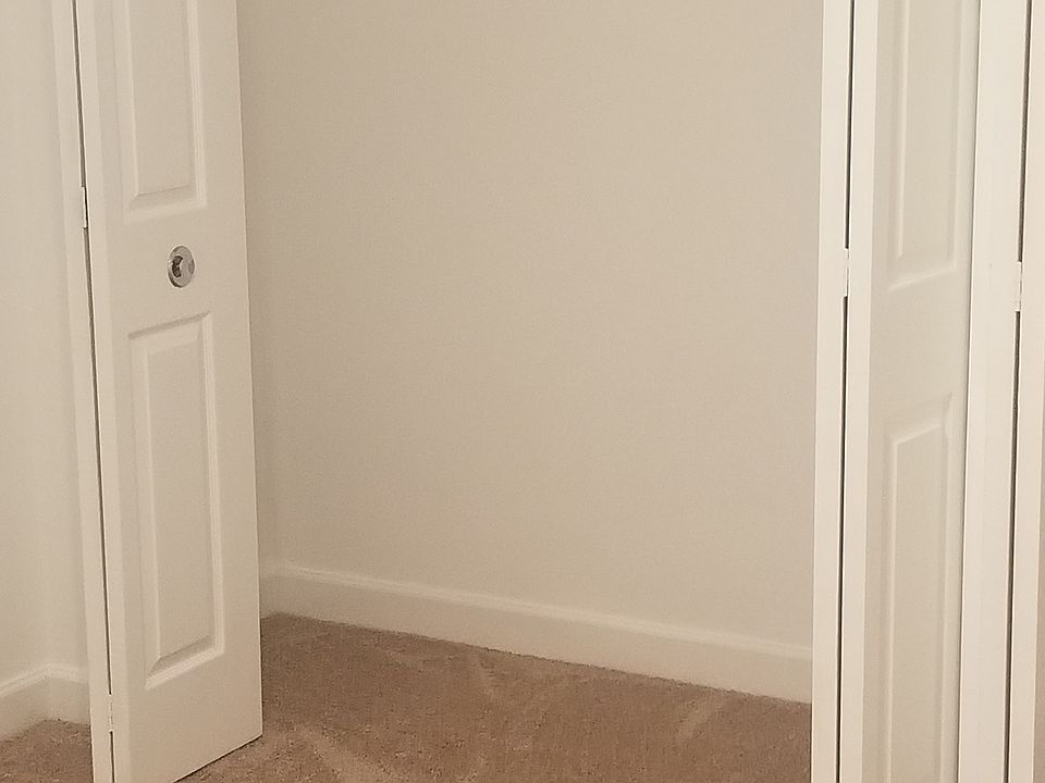 2nd image of 3126 Brinkley Rd APT 103