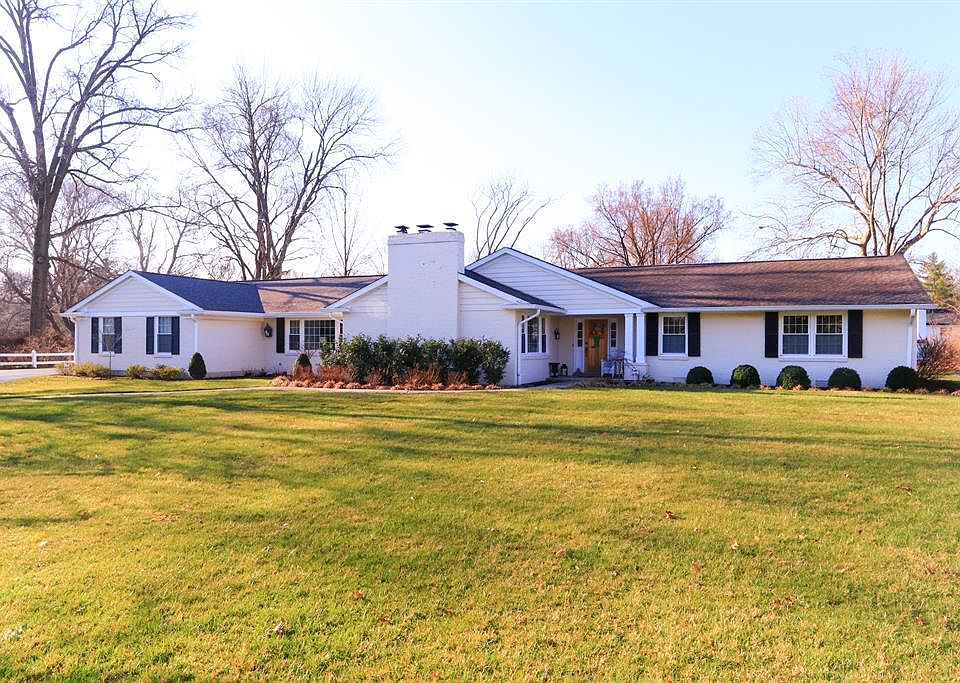1st image of 7495 Algonquin Dr