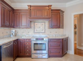 106 Mountain View Ln, Radford, VA 24141