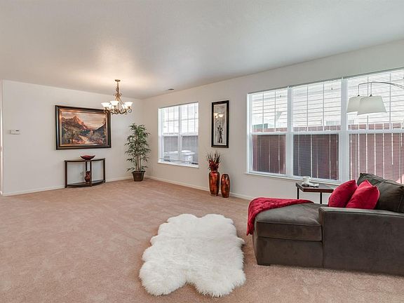3rd image of 4045 Arthur Ashe Cir