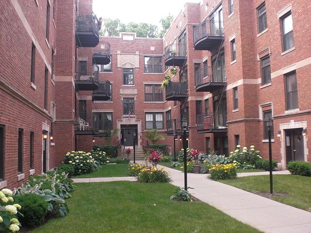 1st image of 1621 W Fargo Ave APT 1
