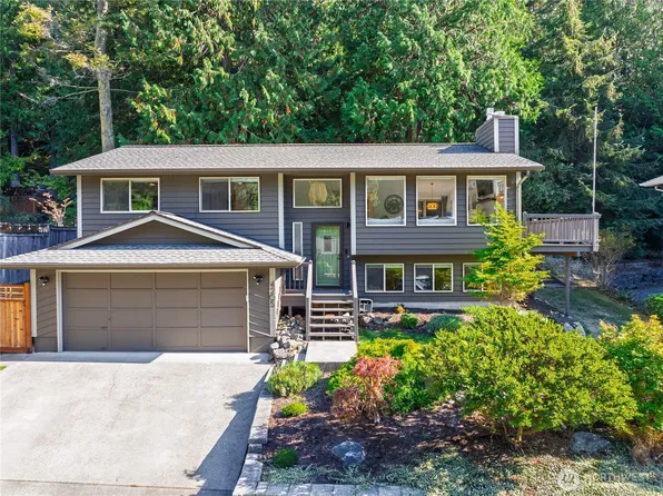 4205 Tyler Way, Anacortes, WA 98221