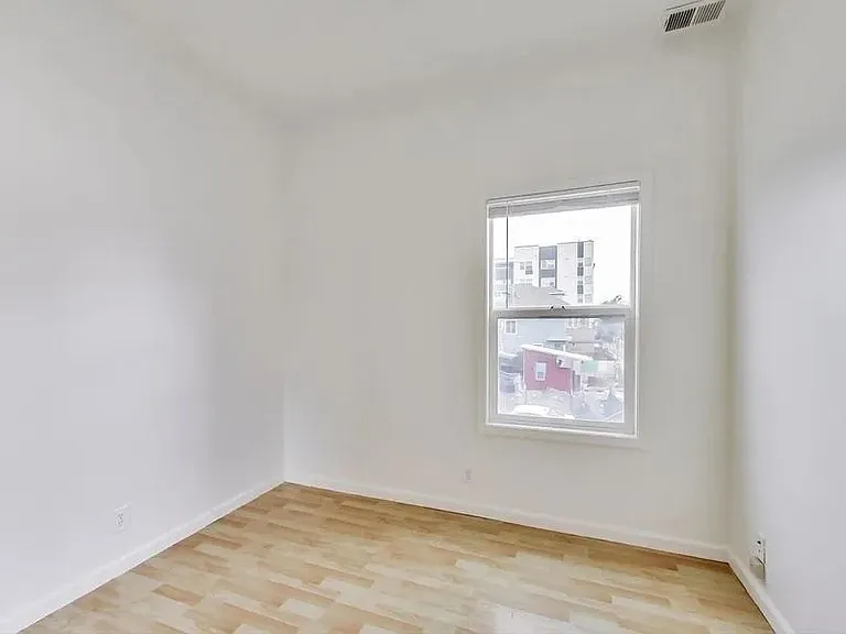 3649 Martin Luther King Jr Way #1 — Photo 18