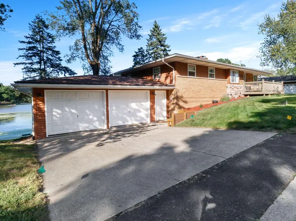 1020 W 7th Pl, Hobart, IN 46342