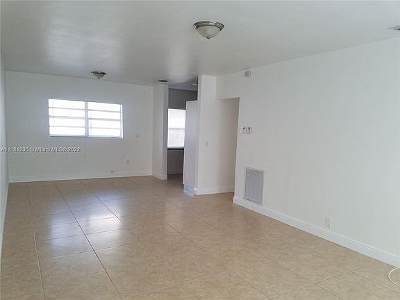 5th image of 566 NE 77th St #A