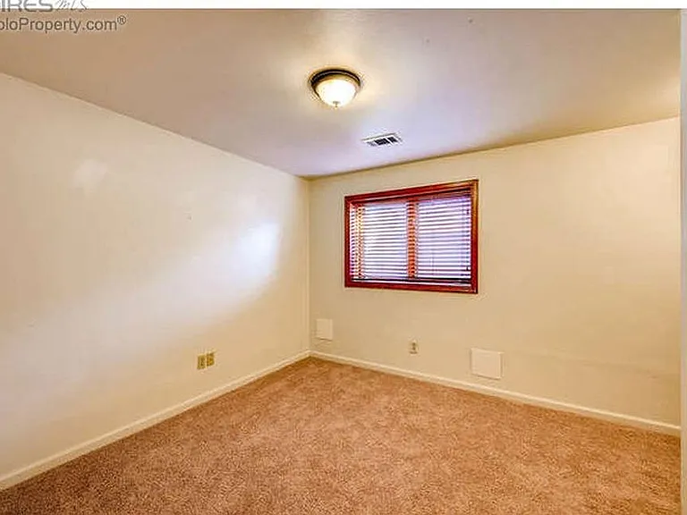 3319 Hickok Pl — Photo 12