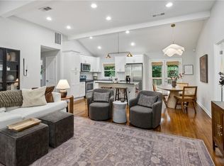 2093 Garden Cir, Decatur, GA 30032