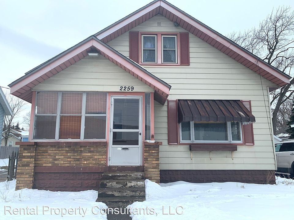 1st image of 2259 Beverly Ave SW