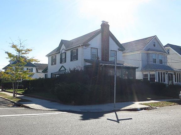 3rd image of 221-02 101st Ave